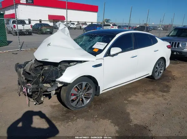 5XXGV4L26GG047045 2016 KIA OPTIMA - Image 2