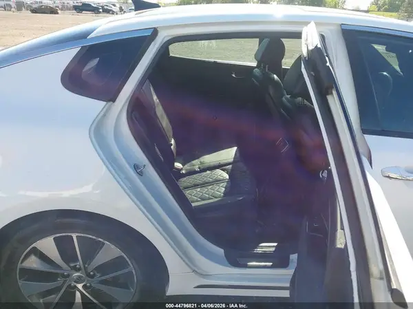 5XXGV4L26GG047045 2016 KIA OPTIMA - Image 8