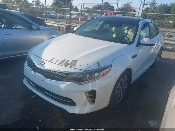 5XXGV4L26GG050351 2016 KIA OPTIMA - Image 2