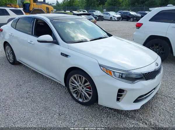 5XXGV4L26GG091563 2016 KIA OPTIMA - Image 1