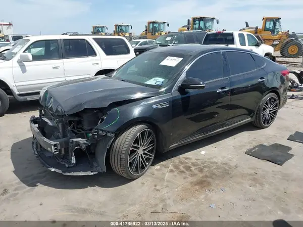 5XXGV4L26JG195641 2018 KIA OPTIMA - Image 1