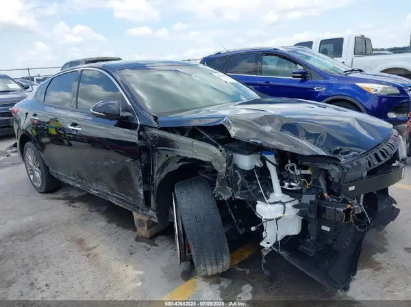 5XXGV4L26JG211109 2018 KIA OPTIMA - Image 1