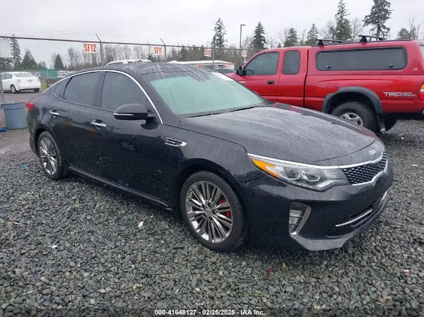 5XXGV4L26JG227603 2018 KIA OPTIMA - Image 1