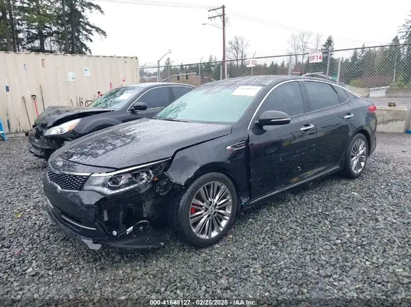 5XXGV4L26JG227603 2018 KIA OPTIMA - Image 2