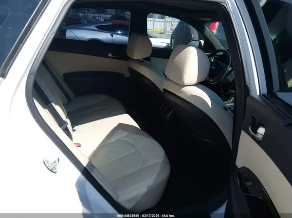 5XXGV4L27GG023935 2016 KIA OPTIMA - Image 8