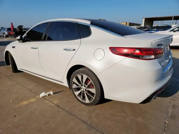 5XXGV4L27GG032330 2016 KIA OPTIMA - Image 2