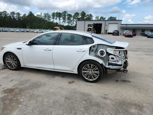 5XXGV4L27GG100724 2016 KIA OPTIMA - Image 2