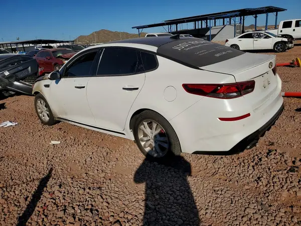 5XXGV4L27KG328277 2019 KIA OPTIMA - Image 2