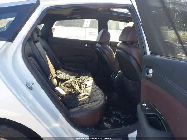 5XXGV4L28GG051677 2016 KIA OPTIMA - Image 8