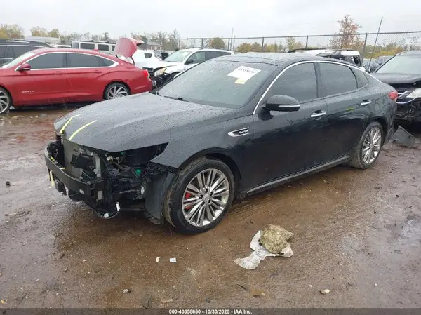 5XXGV4L28GG077101 2016 KIA OPTIMA - Image 2