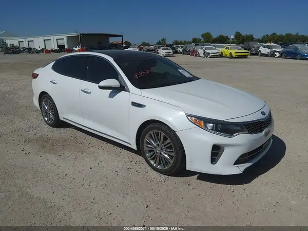 5XXGV4L28GG118570 2016 KIA OPTIMA - Image 1