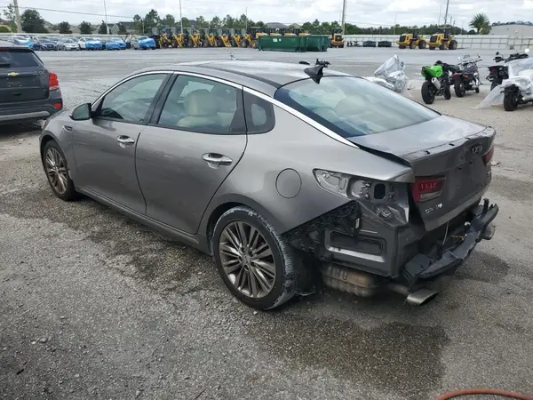 5XXGV4L28HG123821 2017 KIA OPTIMA - Image 2