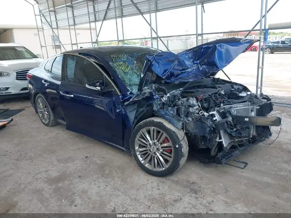 5XXGV4L28HG144507 2017 KIA OPTIMA - Image 1