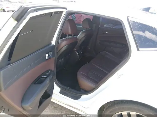 5XXGV4L28KG330037 2019 KIA OPTIMA - Image 8