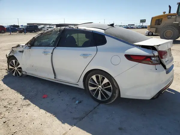 5XXGV4L29GG029378 2016 KIA OPTIMA - Image 2