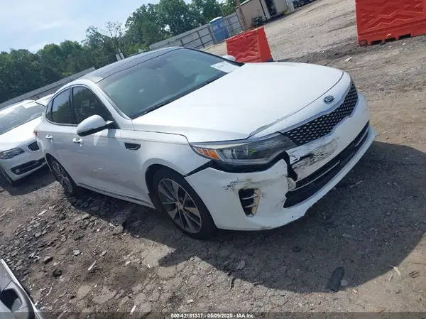 5XXGV4L29GG032247 2016 KIA OPTIMA - Image 1