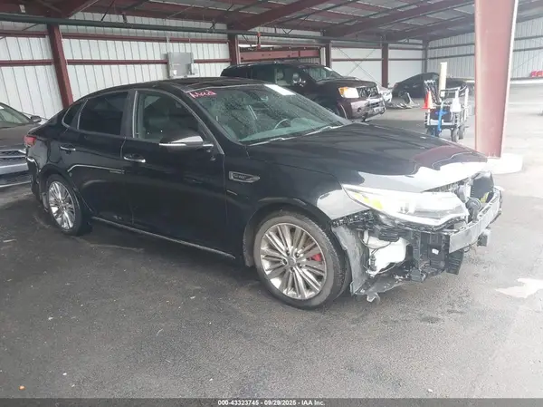 5XXGV4L29GG066995 2016 KIA OPTIMA - Image 1