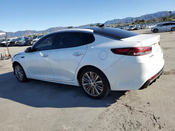 5XXGV4L29GG089984 2016 KIA OPTIMA - Image 2