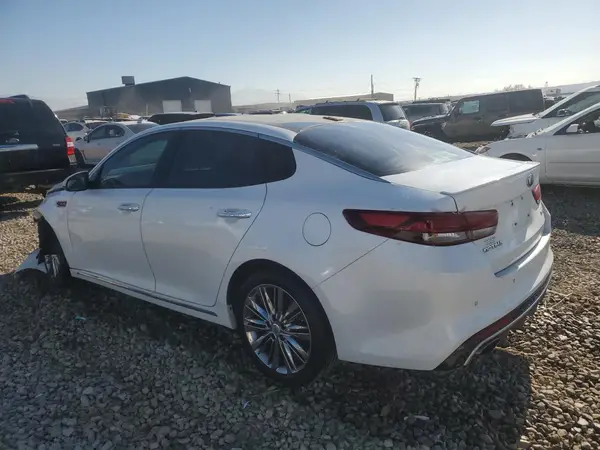 5XXGV4L29GG108369 2016 KIA OPTIMA - Image 2