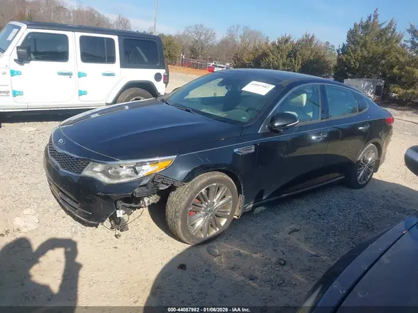 5XXGV4L29HG125643 2017 KIA OPTIMA - Image 2