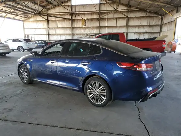 5XXGV4L29HG131975 2017 KIA OPTIMA - Image 2
