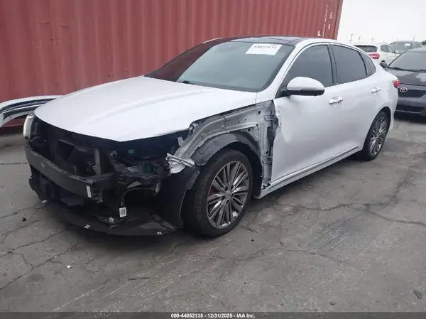 5XXGV4L29HG171750 2017 KIA OPTIMA - Image 2
