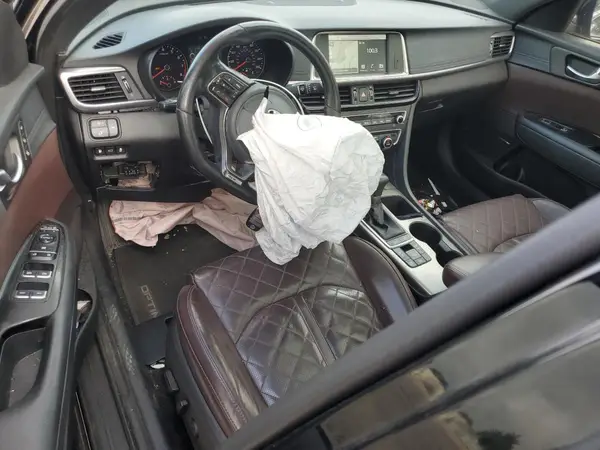 5XXGV4L29JG209399 2018 KIA OPTIMA - Image 8