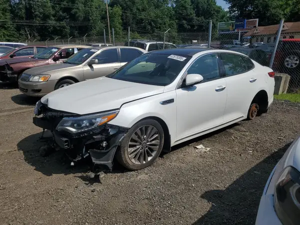 5XXGV4L29KG349194 2019 KIA OPTIMA - Image 1