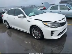 5XXGV4L2XGG015831 2016 KIA OPTIMA