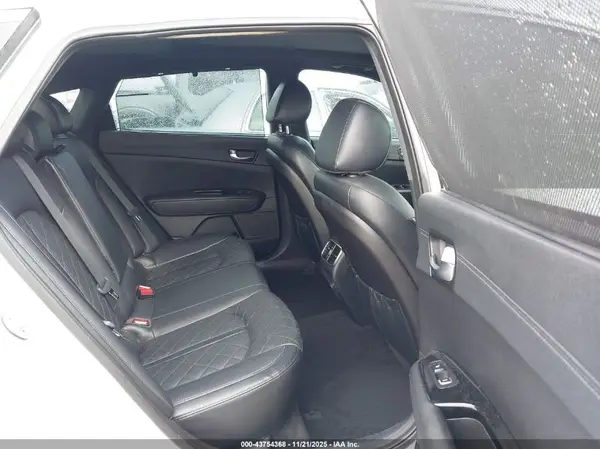 5XXGV4L2XGG015831 2016 KIA OPTIMA - Image 8