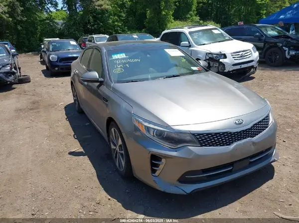 5XXGV4L2XGG019958 2016 KIA OPTIMA - Image 1