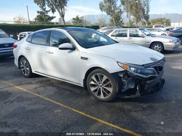 5XXGV4L2XGG023363 2016 KIA OPTIMA - Image 1