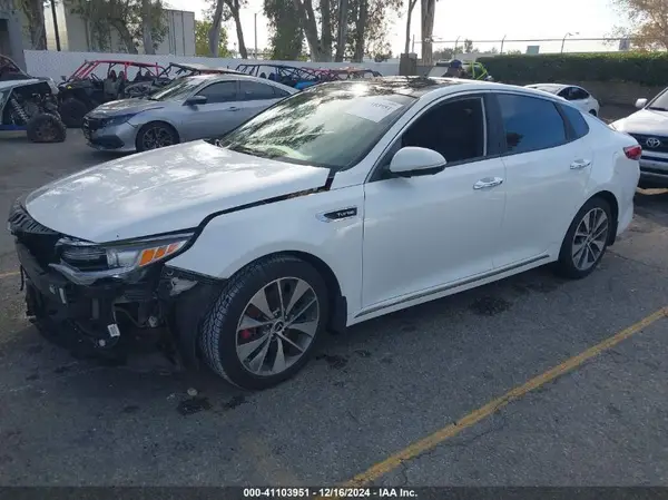 5XXGV4L2XGG023363 2016 KIA OPTIMA - Image 2