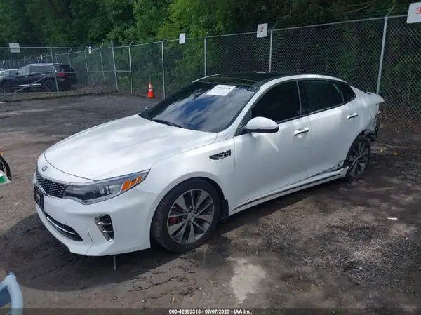5XXGV4L2XGG043855 2016 KIA OPTIMA - Image 2