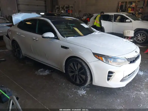 5XXGV4L2XGG045816 2016 KIA OPTIMA - Image 1