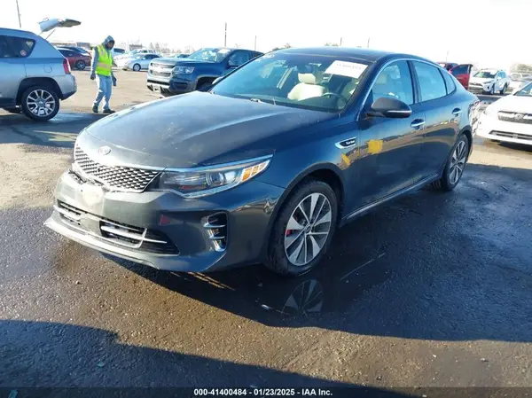 5XXGV4L2XGG051938 2016 KIA OPTIMA - Image 2