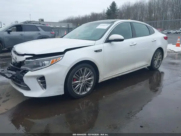 5XXGV4L2XGG065774 2016 KIA OPTIMA - Image 2