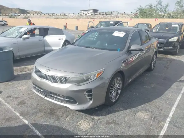 5XXGV4L2XGG088973 2016 KIA OPTIMA - Image 2