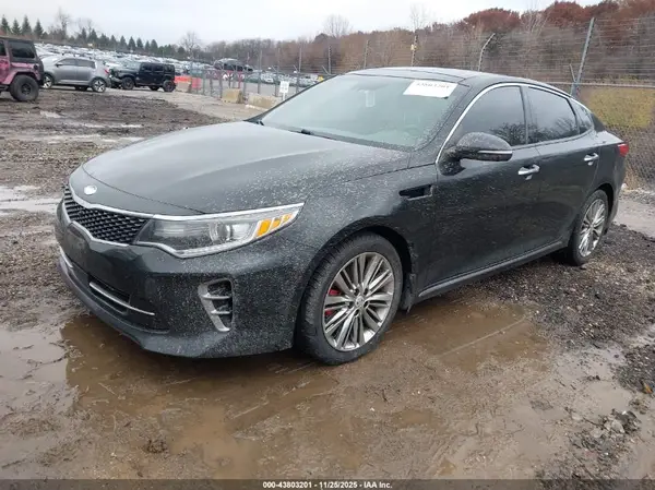 5XXGV4L2XGG117761 2016 KIA OPTIMA - Image 2