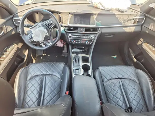 5XXGV4L2XHG144556 2017 KIA OPTIMA - Image 8