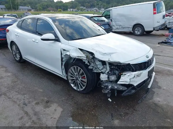 5XXGV4L2XKG288809 2019 KIA OPTIMA - Image 1