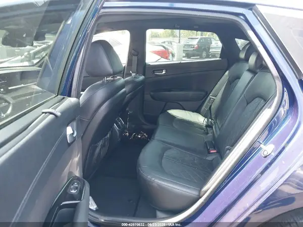 5XXGV4L2XKG334090 2019 KIA OPTIMA - Image 8
