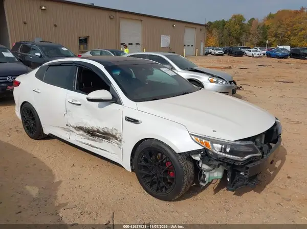 5XXGW4L20GG002342 2016 KIA OPTIMA - Image 1
