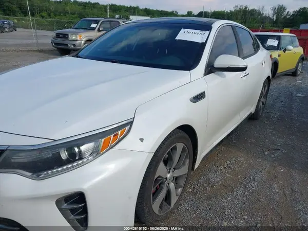 5XXGW4L20GG016368 2016 KIA OPTIMA - Image 2