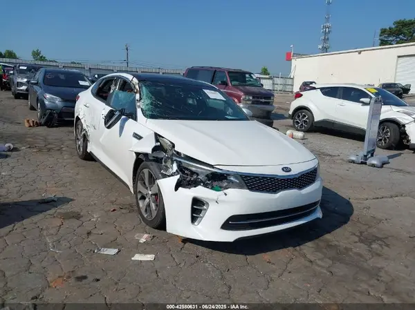 5XXGW4L20GG016404 2016 KIA OPTIMA - Image 1