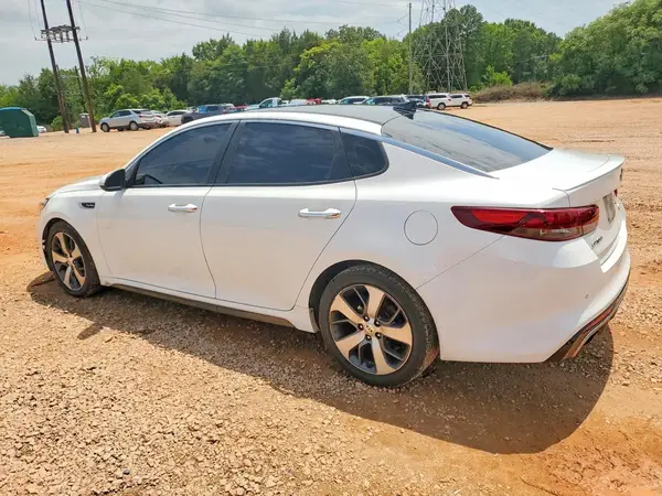 5XXGW4L20GG016645 2016 KIA OPTIMA - Image 2