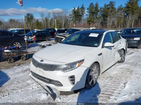 5XXGW4L20GG026768 2016 KIA OPTIMA - Image 2