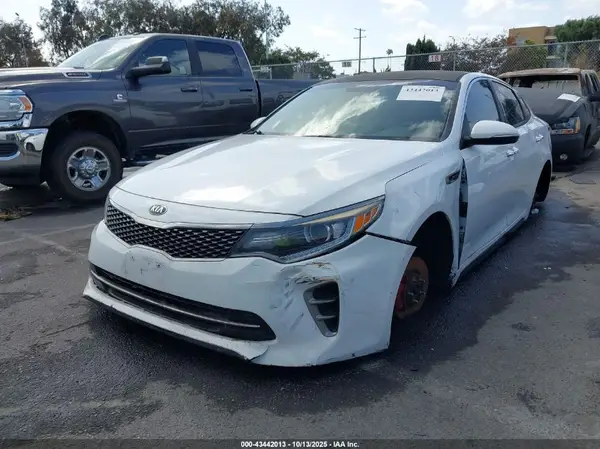 5XXGW4L20GG055493 2016 KIA OPTIMA - Image 2