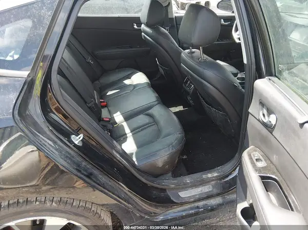 5XXGW4L20GG063061 2016 KIA OPTIMA - Image 8