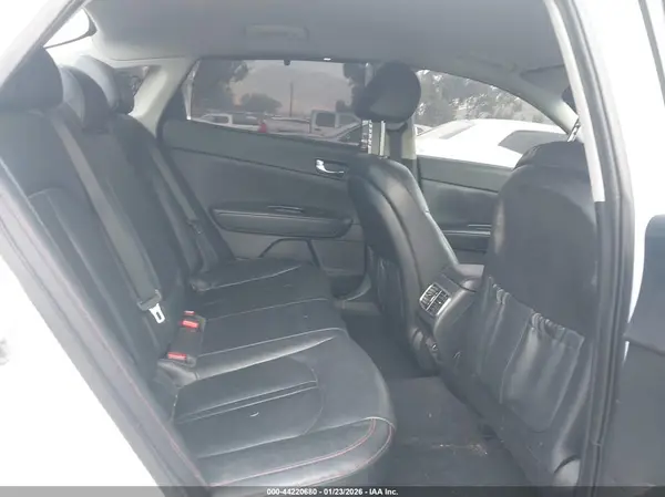 5XXGW4L20GG064288 2016 KIA OPTIMA - Image 8